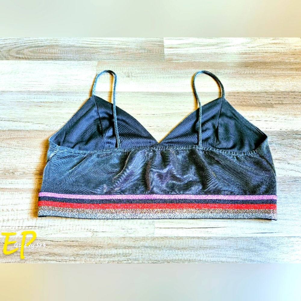 Italian Designer Top - Picture 8 of 13
